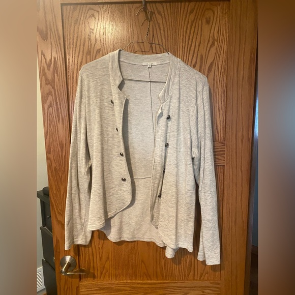 Maurices Jackets & Blazers - Maurices Grey Jacket Size 2 EUC